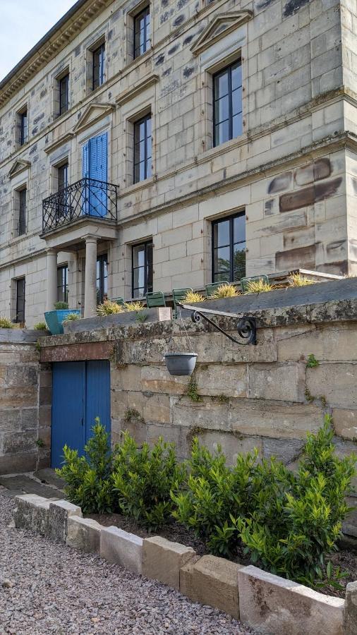 Manoir La Cerise Bed & Breakfast Fougerolles-Saint-Valbert Bagian luar foto
