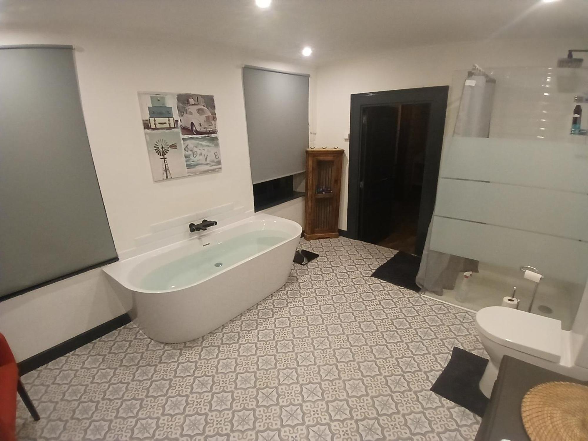 Manoir La Cerise Bed & Breakfast Fougerolles-Saint-Valbert Bagian luar foto