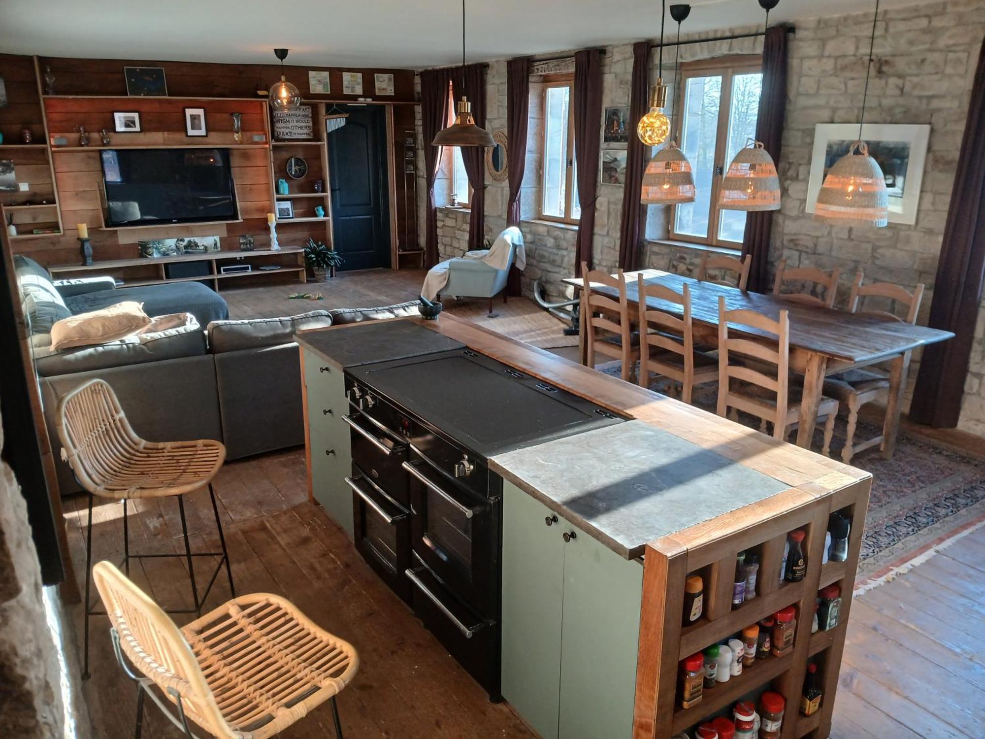 Manoir La Cerise Bed & Breakfast Fougerolles-Saint-Valbert Bagian luar foto